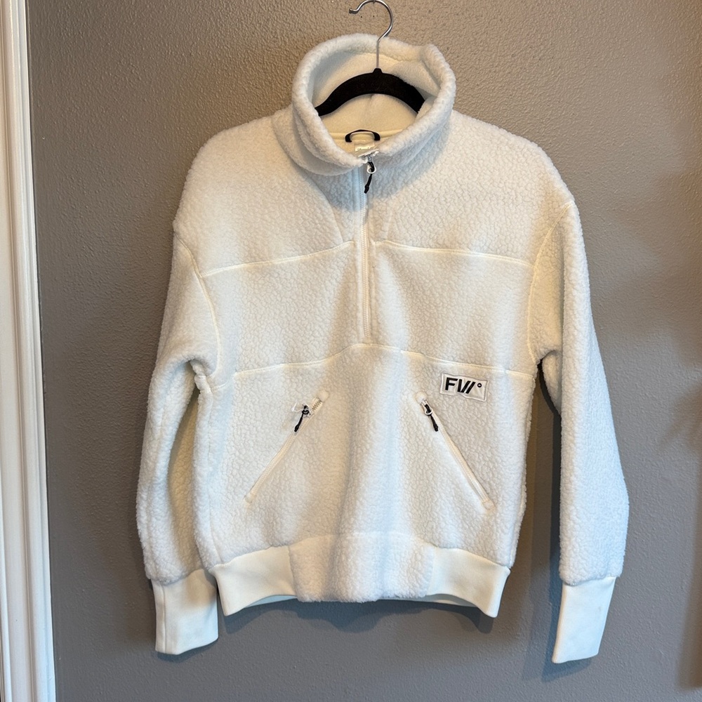 FW White Fleece Pullover